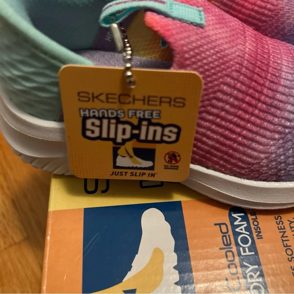 NEW Skechers Shoes Ultra Flex 3.0 Slip-Ins Hands Free Pastel Clouds SZ 5 Toddler